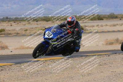 media/Dec-17-2022-SoCal Trackdays (Sat) [[224abd9271]]/Turn 9 Inside (1pm)/